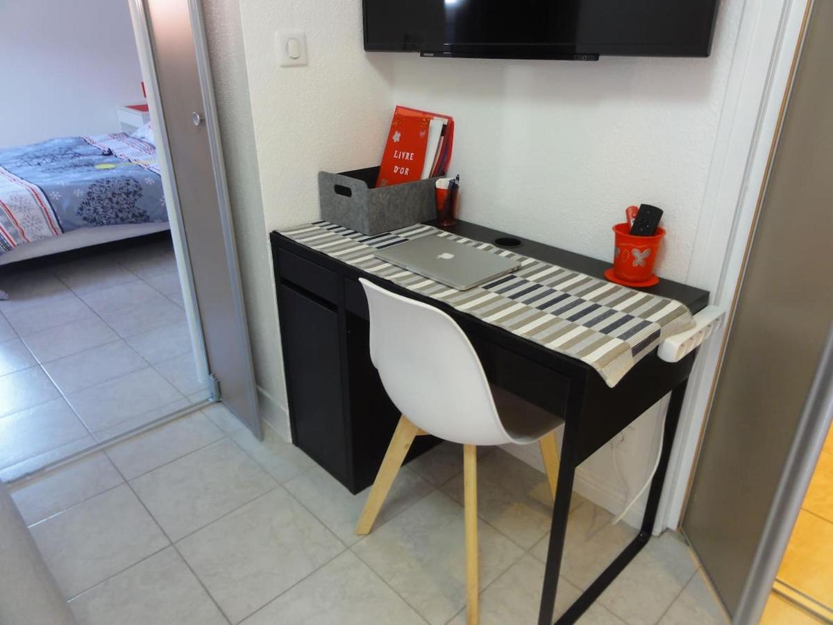 Au Petit Marcadal **Sanctuaires, Hopital, Gare** Apartman Lourdes Kültér fotó